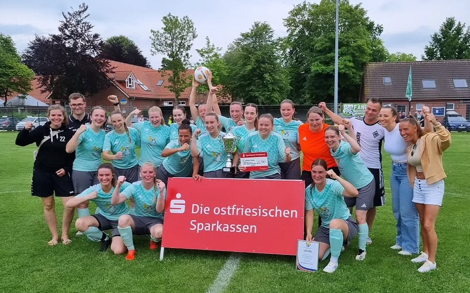 Du betrachtest gerade SG Holtriem/Dunum holt den Frauen-Kreispokal 2025